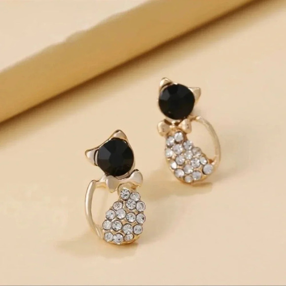 Black Rhinestone Cat Stud Earrings - Picture 2 of 6